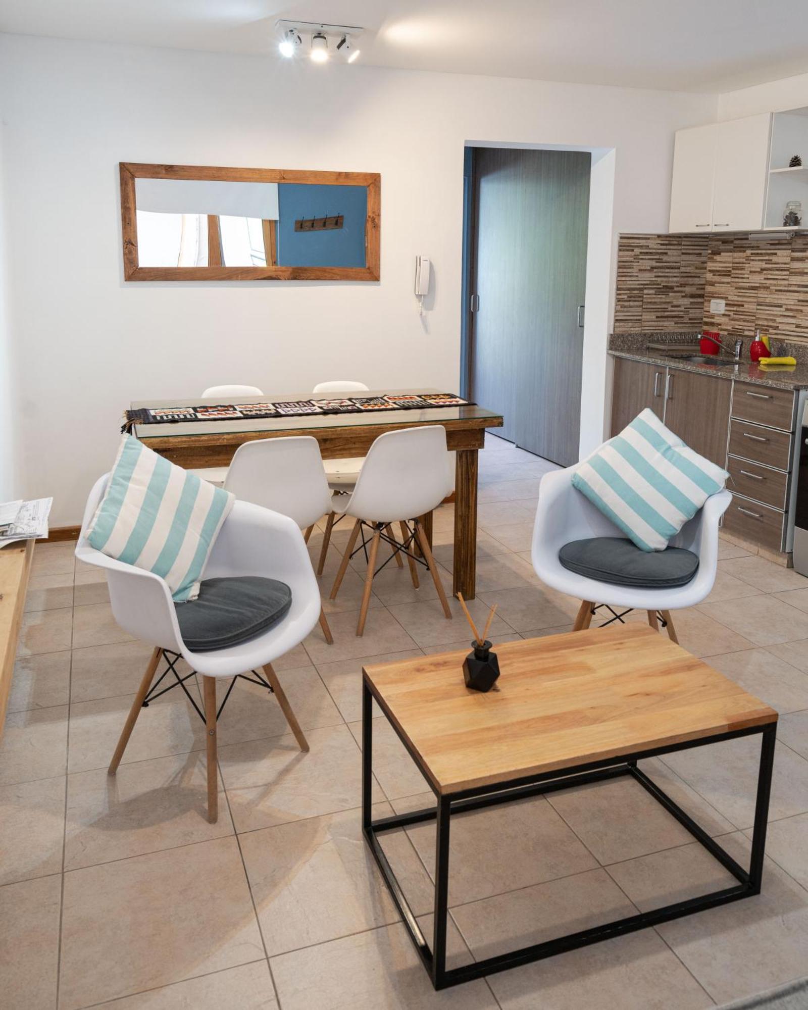 Moderno Departamento Centrico En San Martin De Los Andes - Habitatsma Exteriör bild